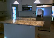 Just a better view of the almost finished kitchen.
